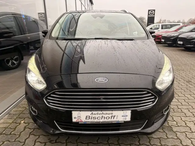 Ford S-Max 2.0 TDCi Bi-Turbo Aut. Titanium LED und WKR