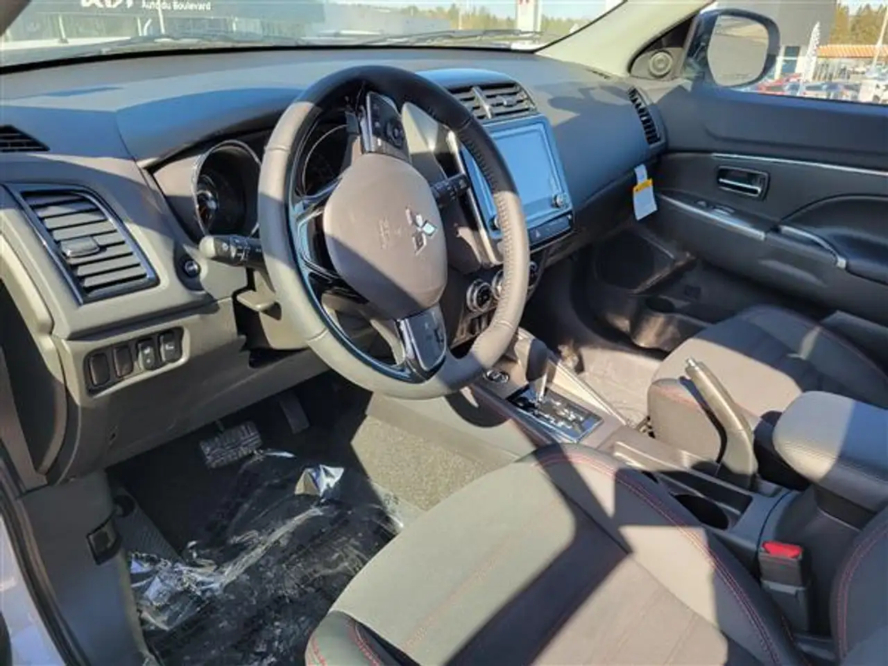Mitsubishi RVR снимка Mitsubishi RVR