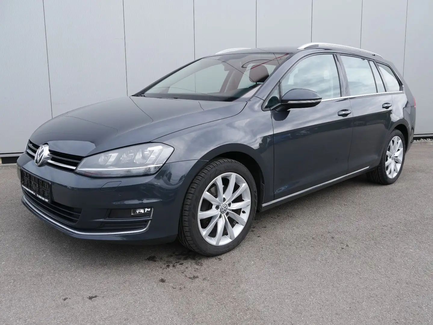 Volkswagen Golf VII Variant 2.0 TDI Highline BMT Grau - 1