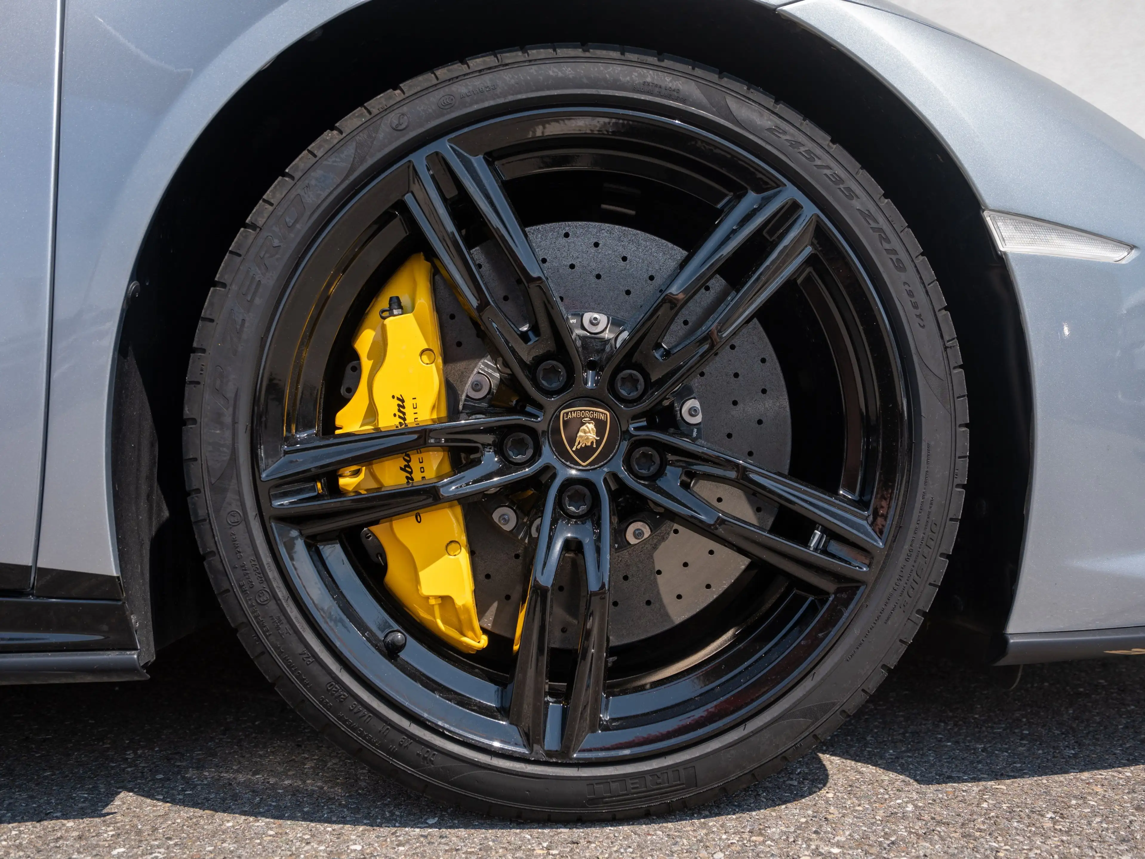Lamborghini Huracán Evo RWD Spyder SPORTSEAT LDS SENSONUM AMBIENT-LIGH — photo 12
