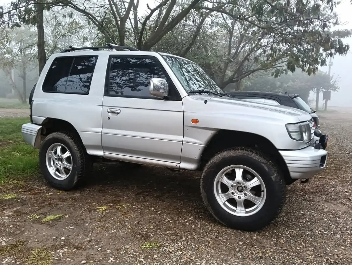 Mitsubishi Pajero 2.8 TDI Target GLS leggere tutto Argento - 2