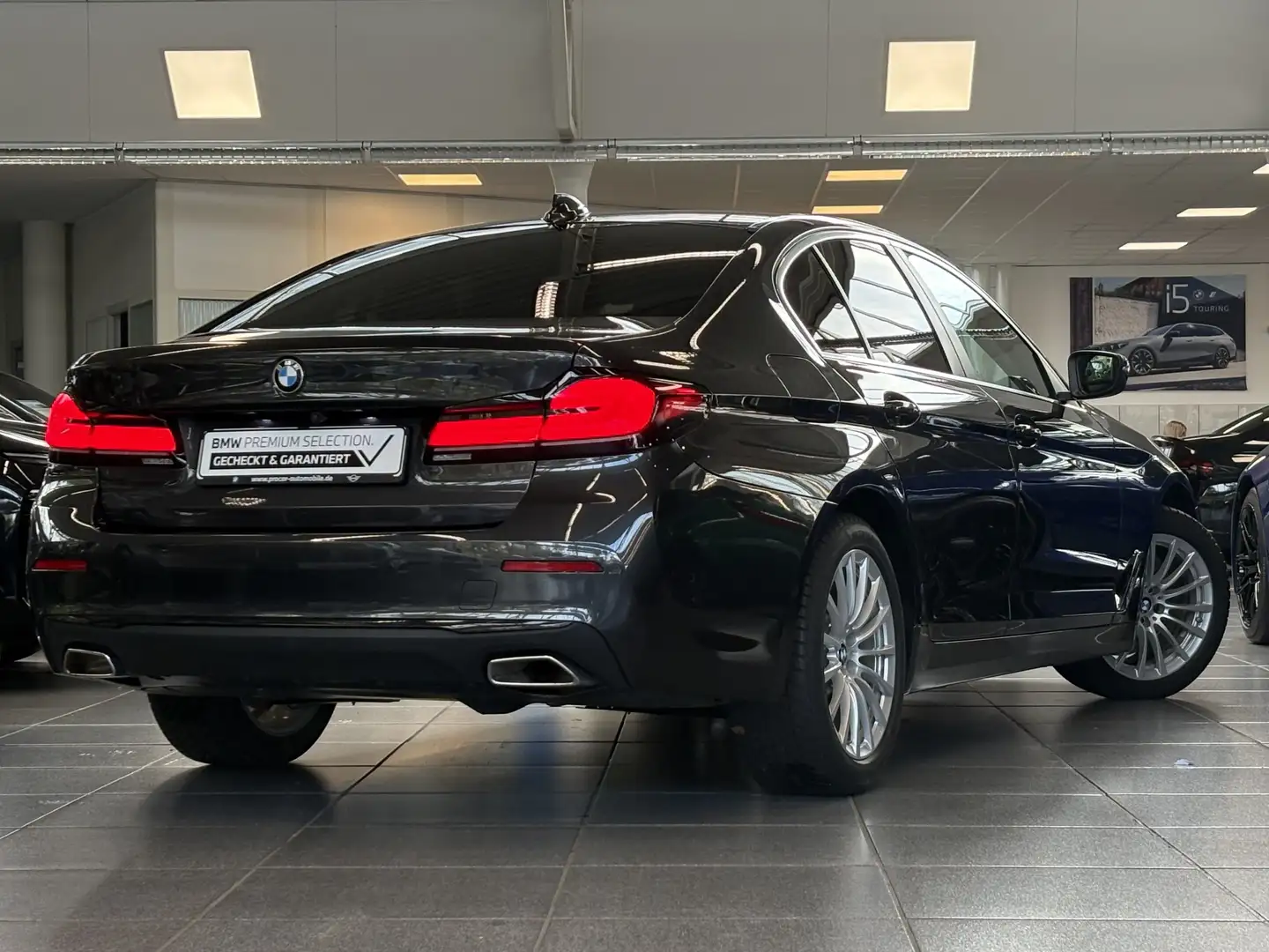 BMW 520 d DA ACC PA RFK StandHz. Shz Lhz. LED CarPlay Grigio - 2