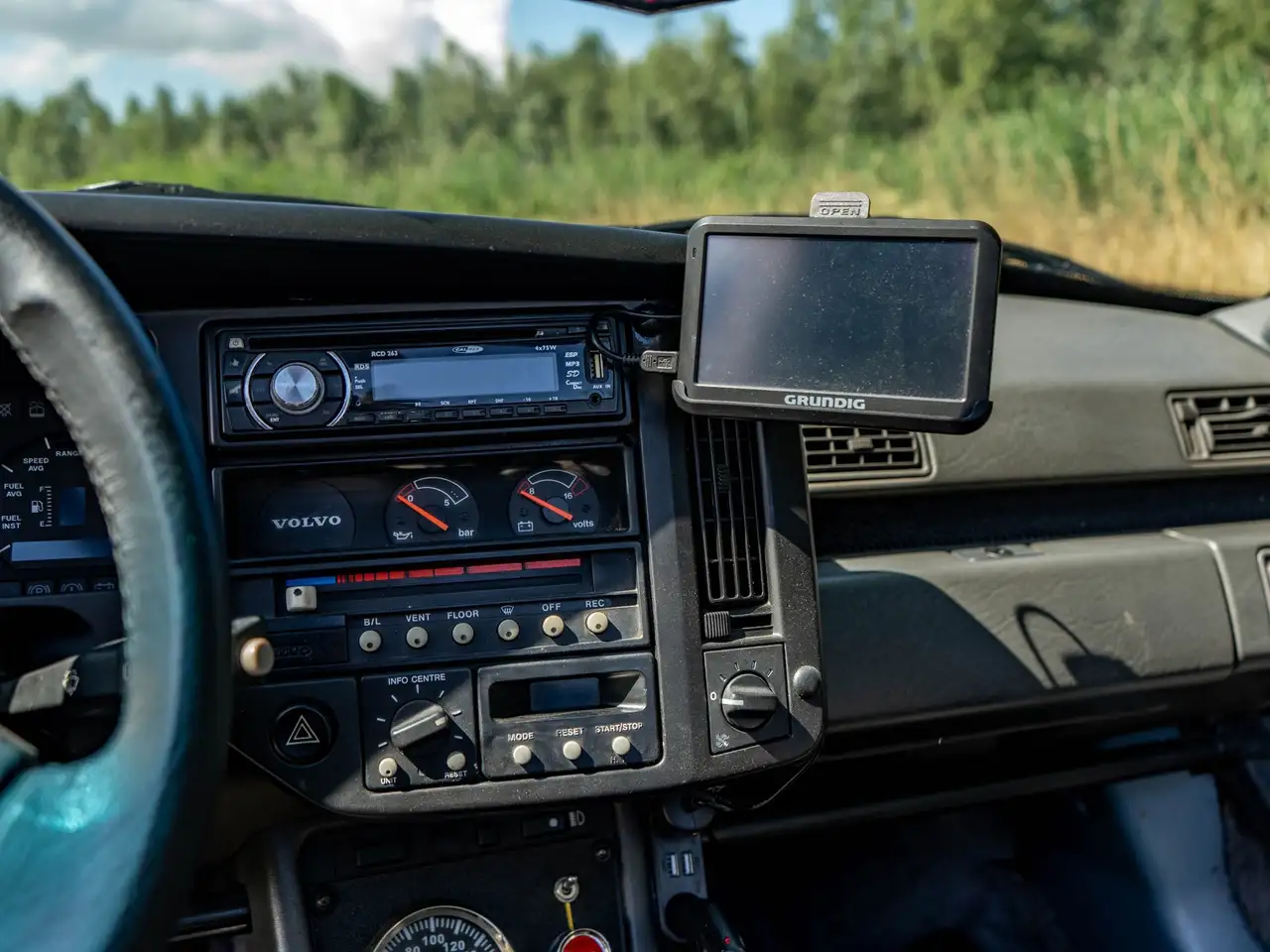 Volvo 480 Cabriolet 1.7 ES inj., foto 11