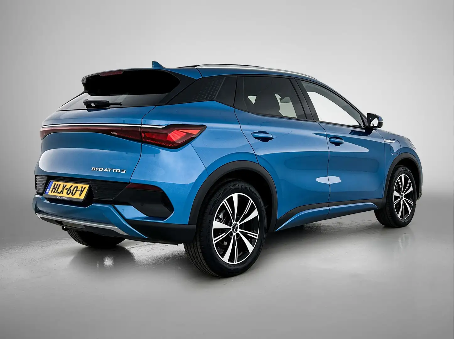 BYD Atto 3 Comfort 60 kWh | Nieuw model | Zwart Leder | 420 K Bleu - 2