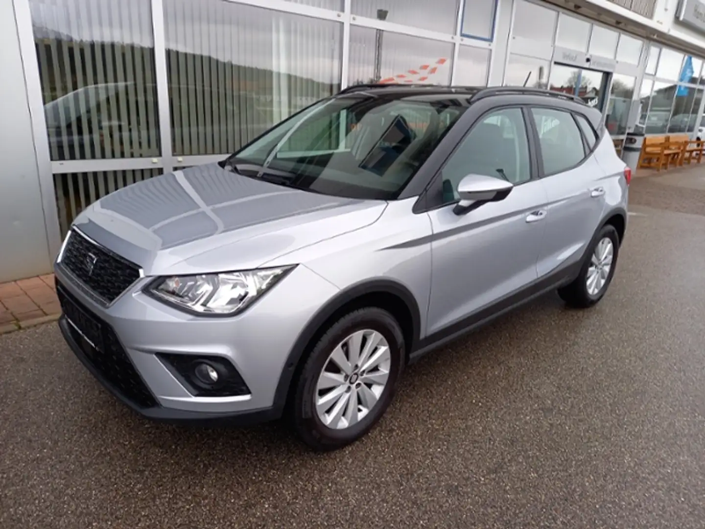 SEAT Arona Style AHK PDC CLIMATRONIC Zilver - 2