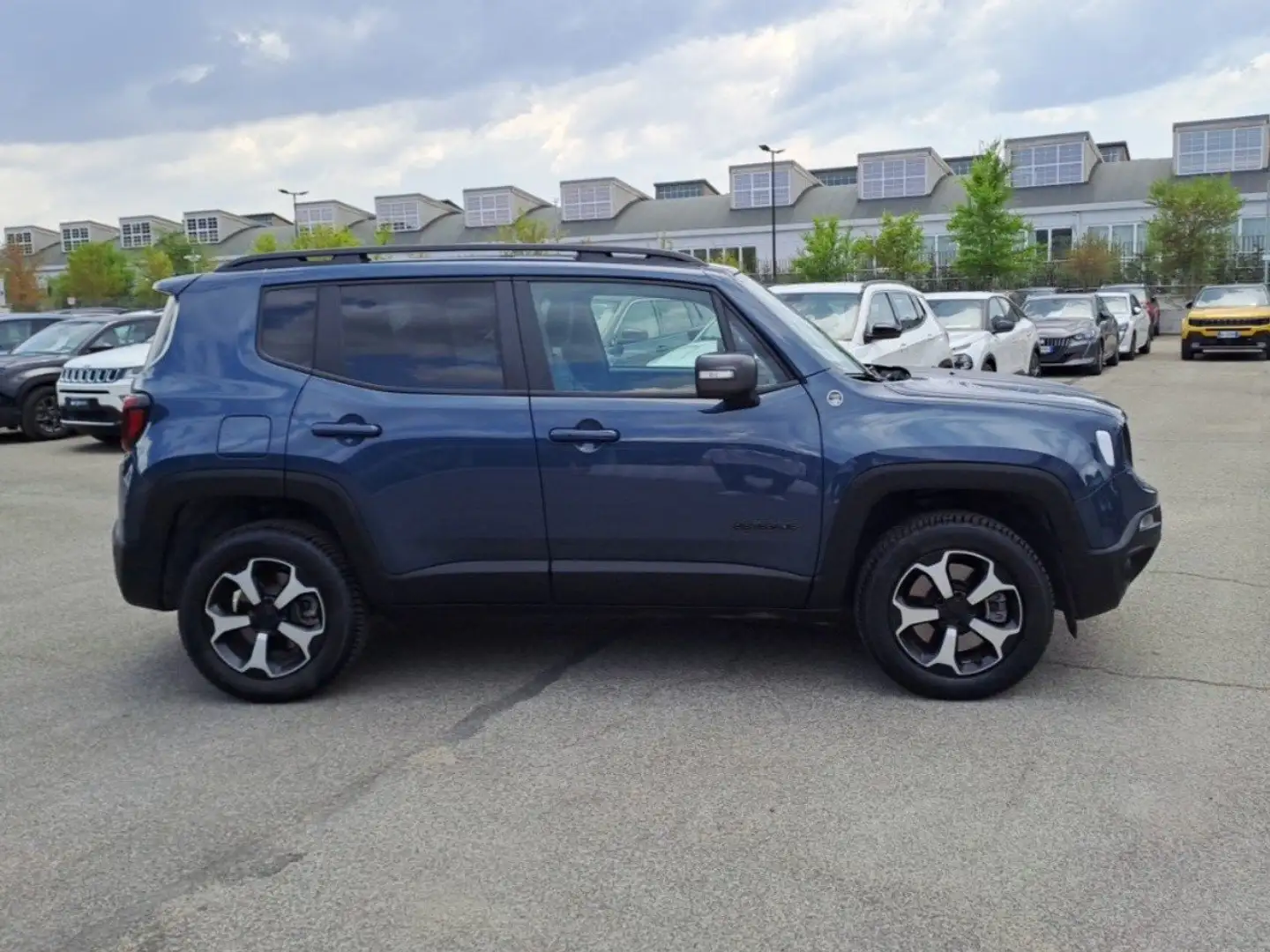 Jeep Renegade 1.3 T4 PHEV 240cv Trailhawk 4xe Auto Blu/Azzurro - 2