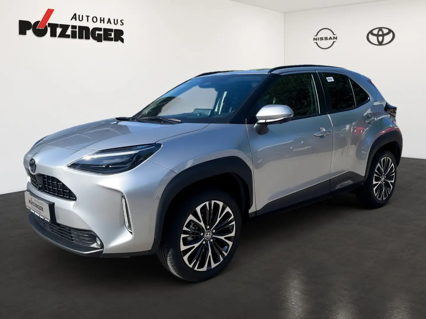 Toyota Yaris Cross 1.5 Hybrid Style,DAB,Carplay,LED,SH Ezüst - 1