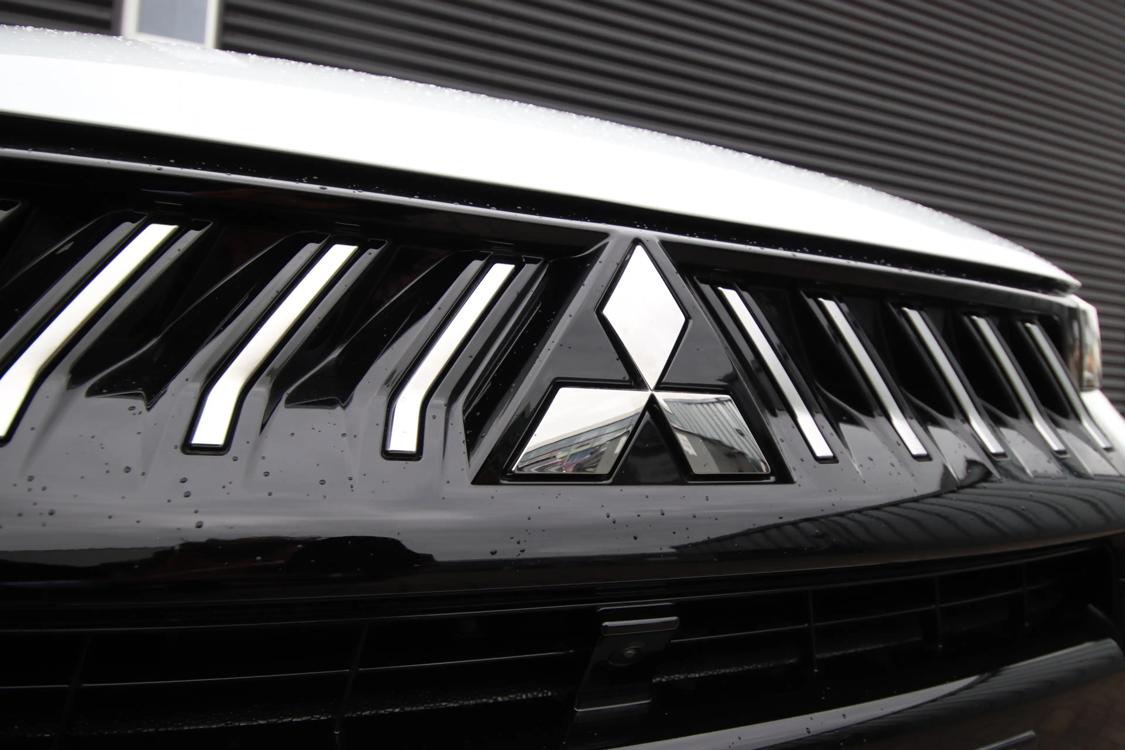 Mitsubishi Grandis 1.8 HEV Instyle Demo, glazendak, Trekhaak — photo 11