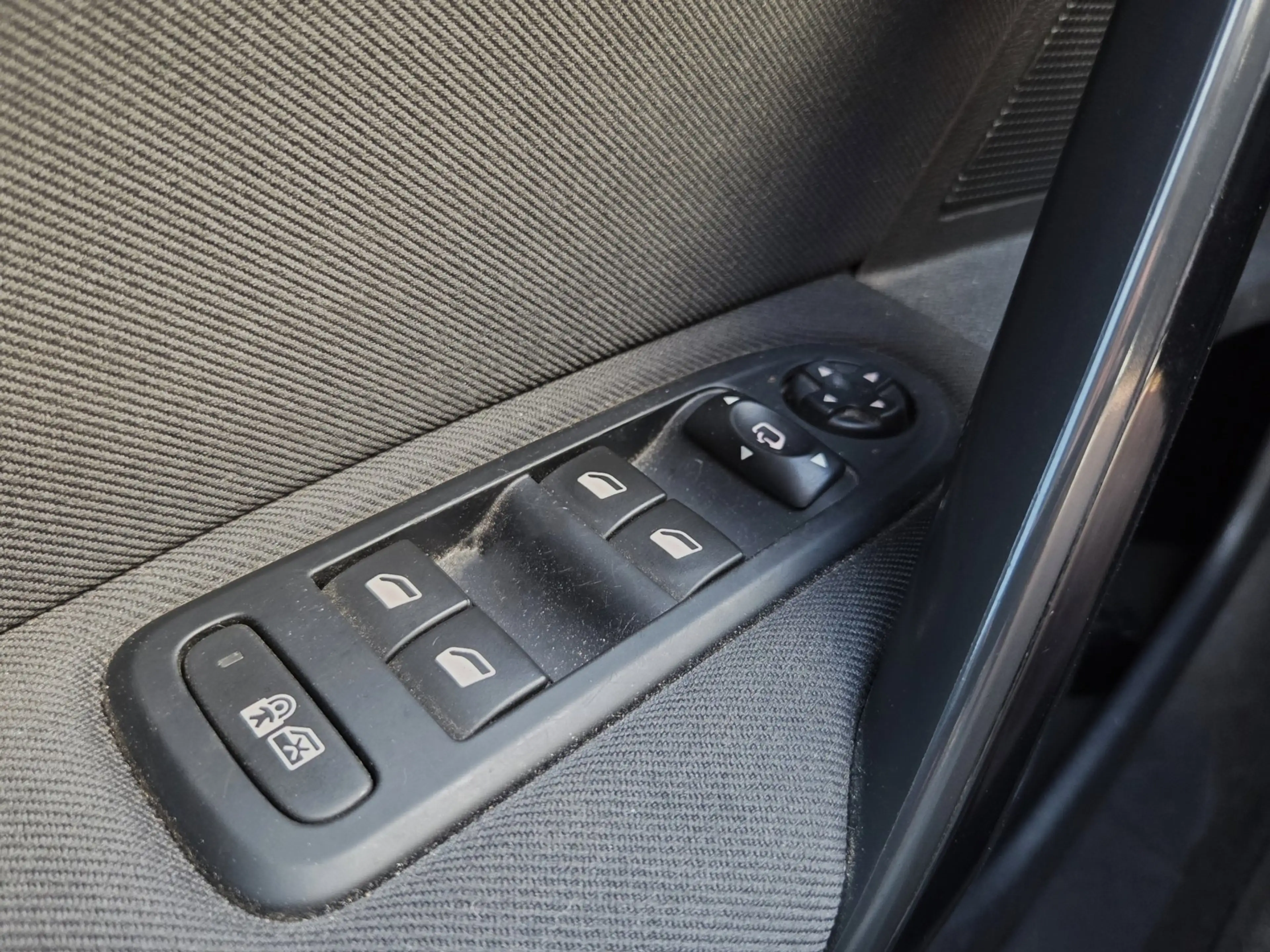 Peugeot 508 1.6 e-THP Allure AUT 06-2015 Bleu Bourrasque 91dkm — photo 15