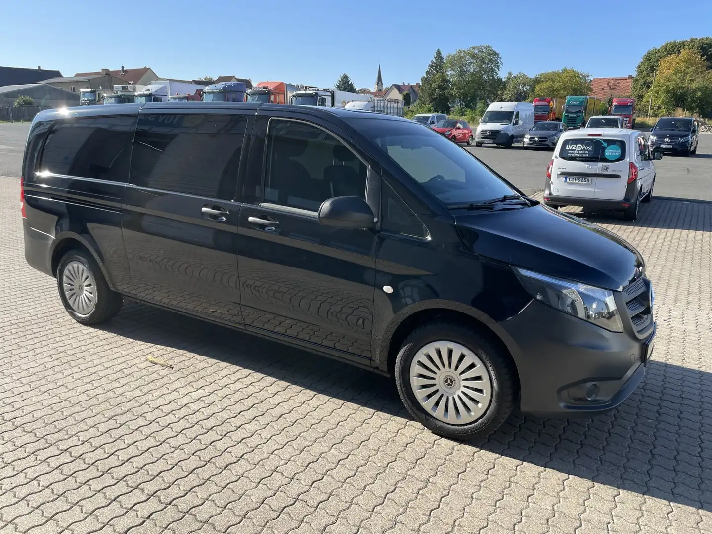 Mercedes-Benz Vito Vito 114 CDI Mixto Extral AUTOM.+KLIMA+DAB+RFK Noir - 2