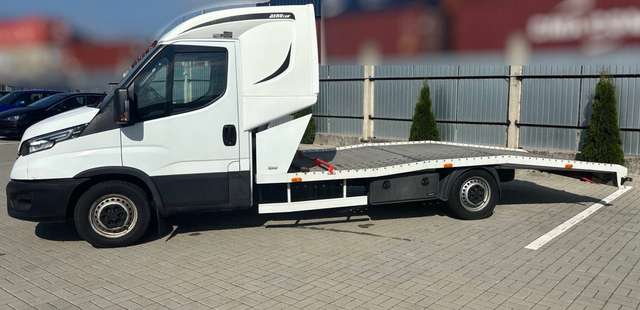 Iveco Daily 35S18 3.0 HDI LUFTFEDERUNG*SCHLAFKABINE*