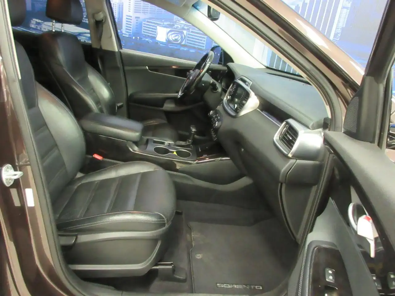Kia Sorento photo Kia Sorento