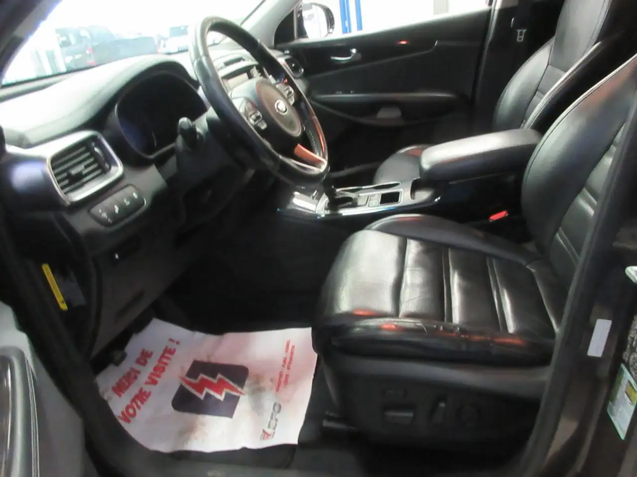 Kia Sorento photo Kia Sorento