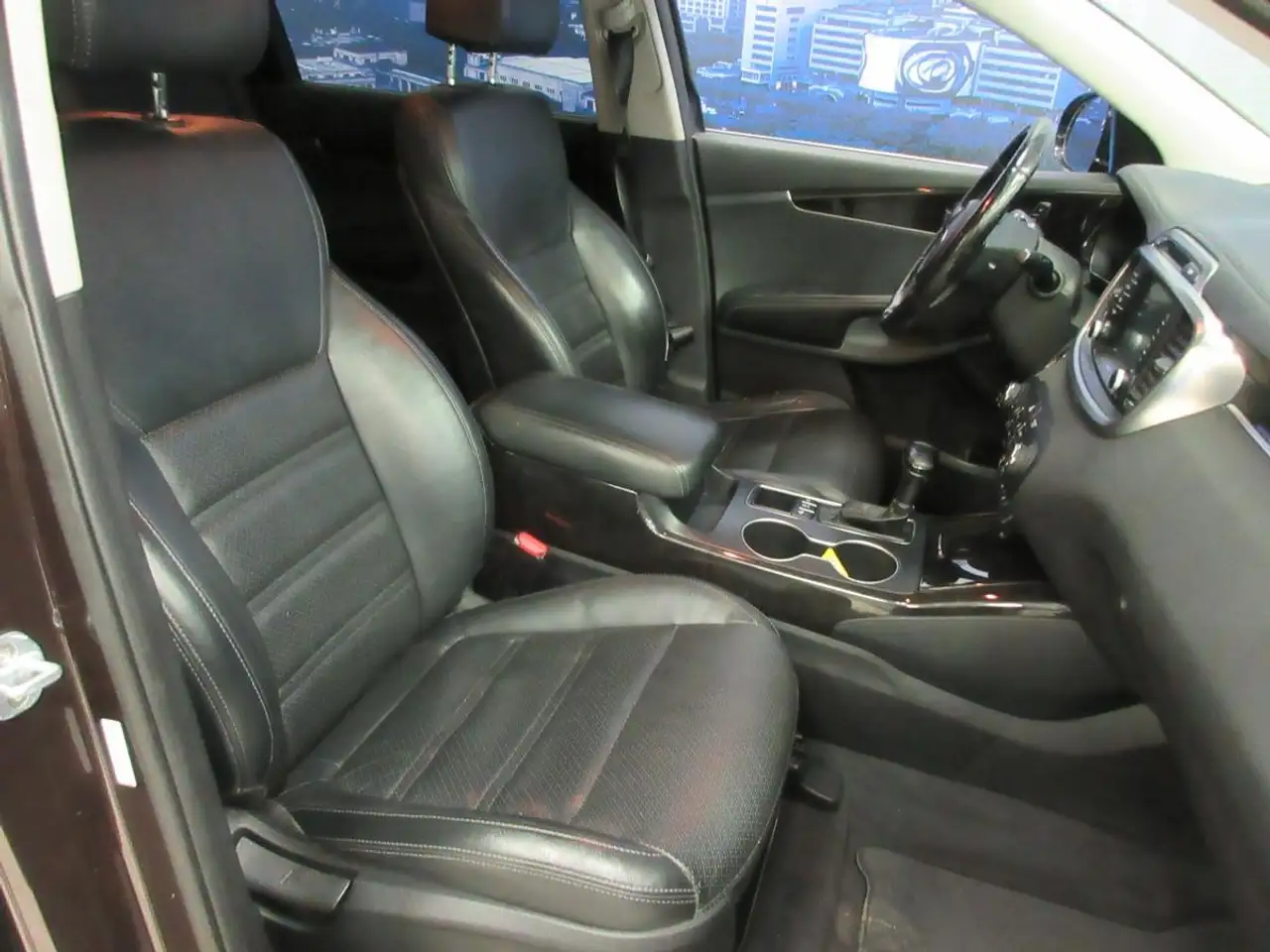 Kia Sorento photo Kia Sorento