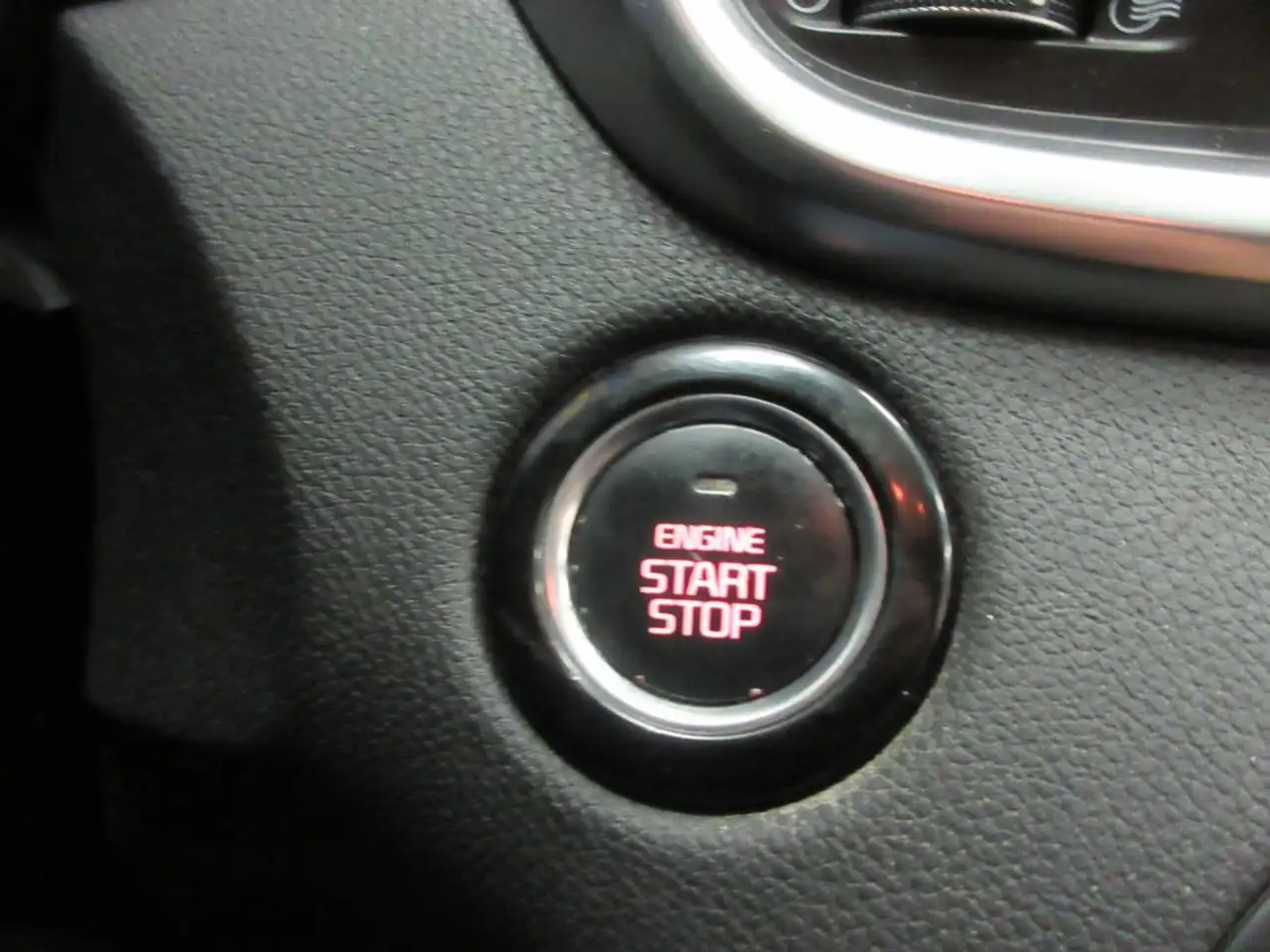 Kia Sorento photo Kia Sorento