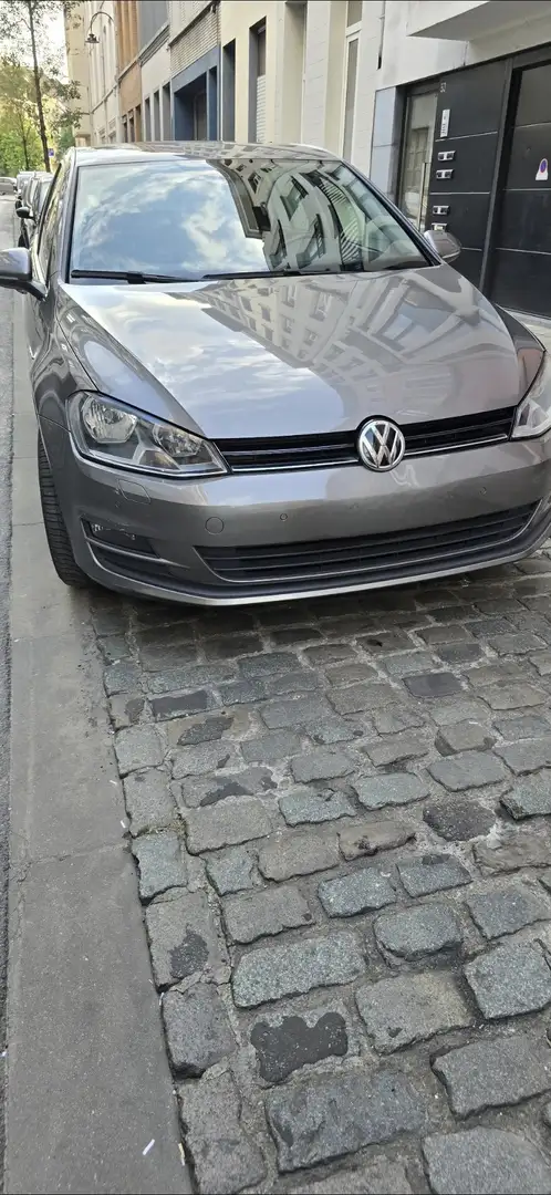 Volkswagen Golf 1.6 CR TDi Highline - 1