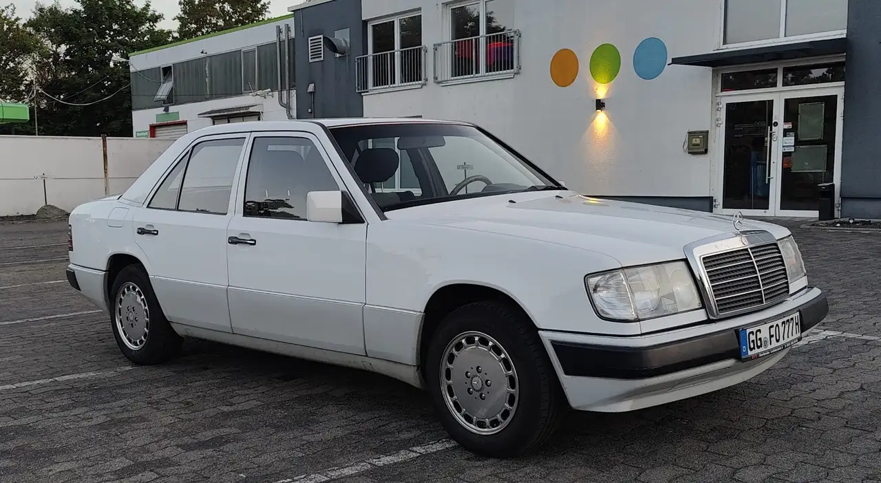 Mercedes-Benz E 200 E-Klasse D, foto 2