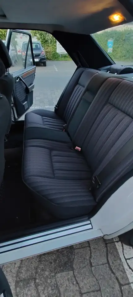 Mercedes-Benz E 200 E-Klasse D, foto 8