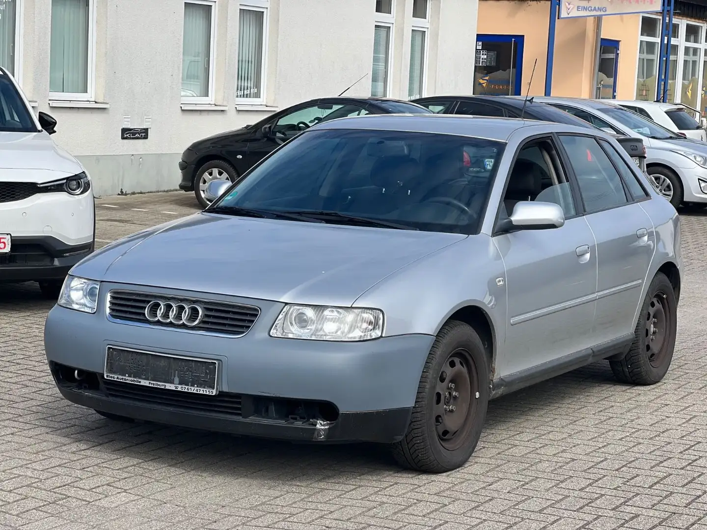 Audi A3 1.6 Auto Ambition - 1