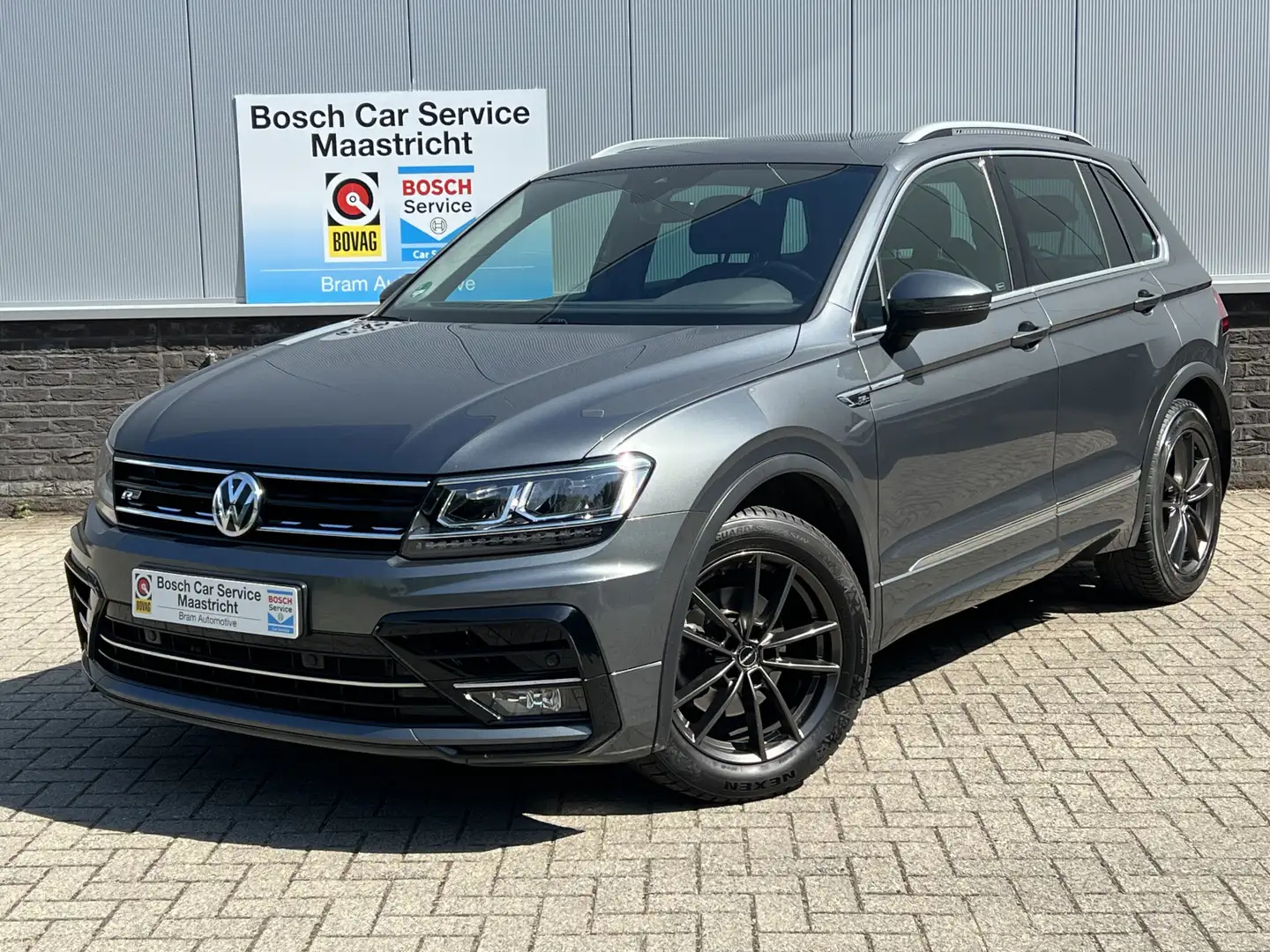 Volkswagen Tiguan 1.5 TSI ACT Highline | R-line | PANO | Virtual | A Gris - 1