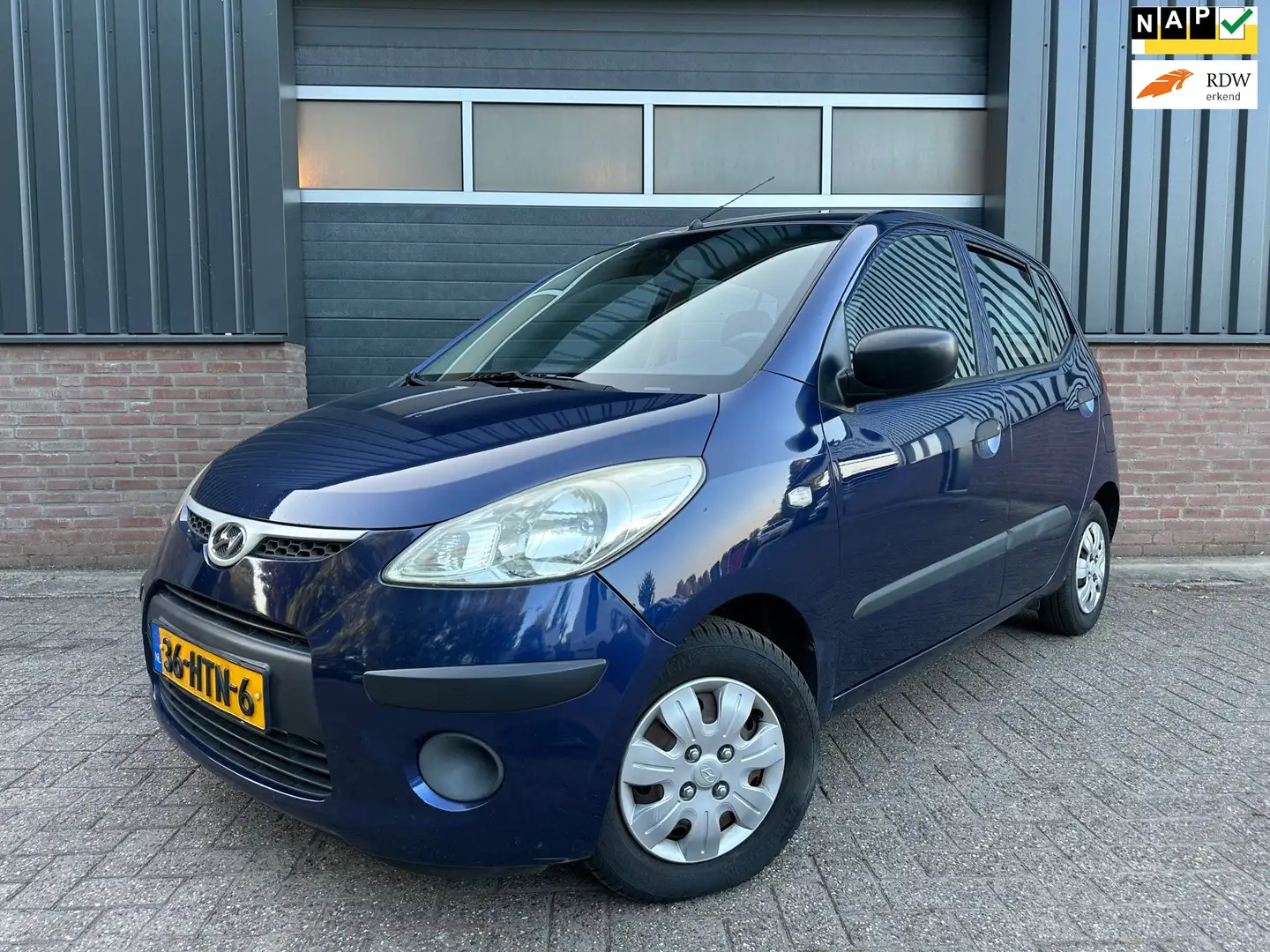 Hyundai i10 1.25i Active Airco / Trekhaak / Nieuwe banden Синій - 1