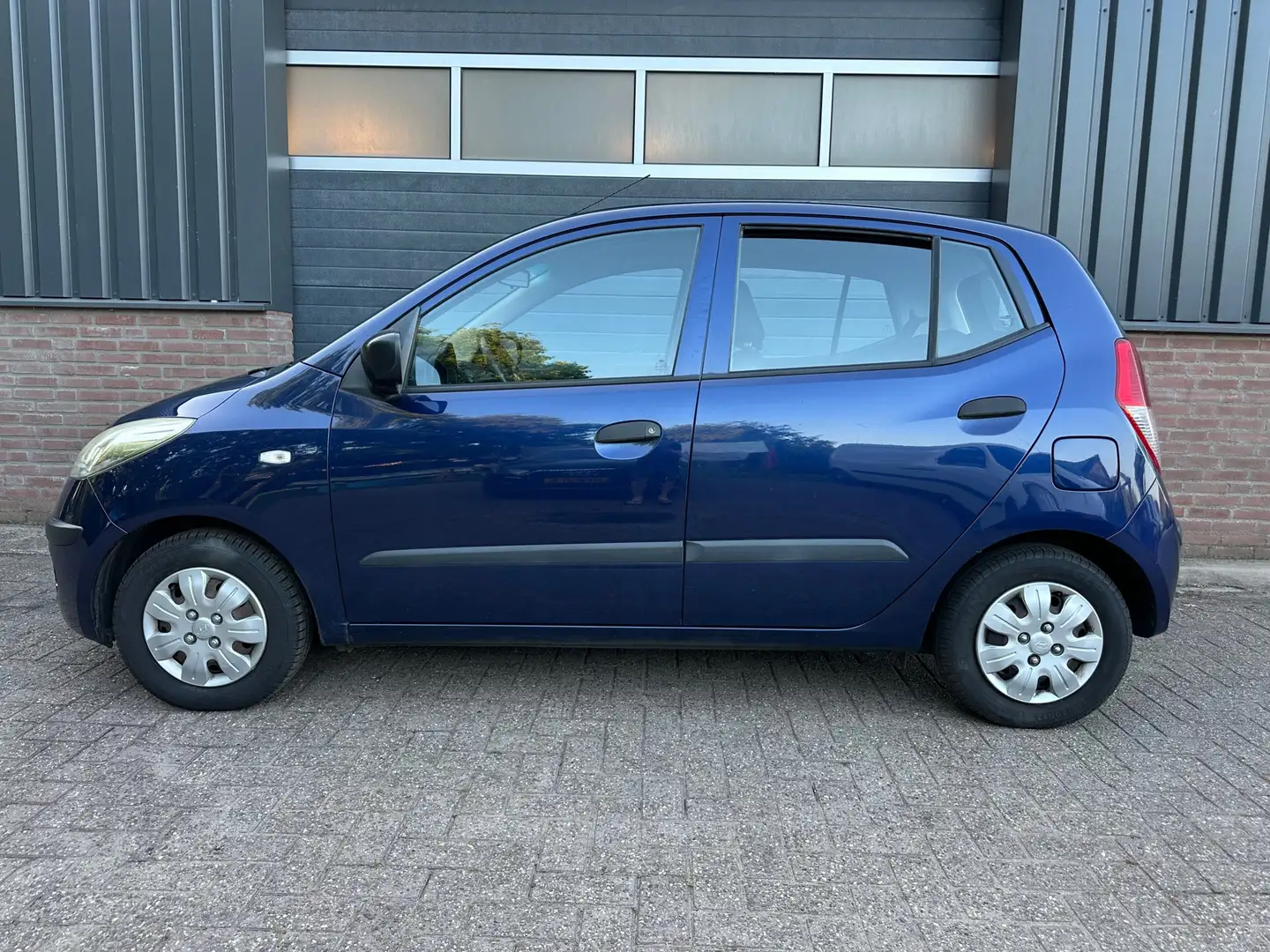 Hyundai i10 1.25i Active Airco / Trekhaak / Nieuwe banden Синій - 2