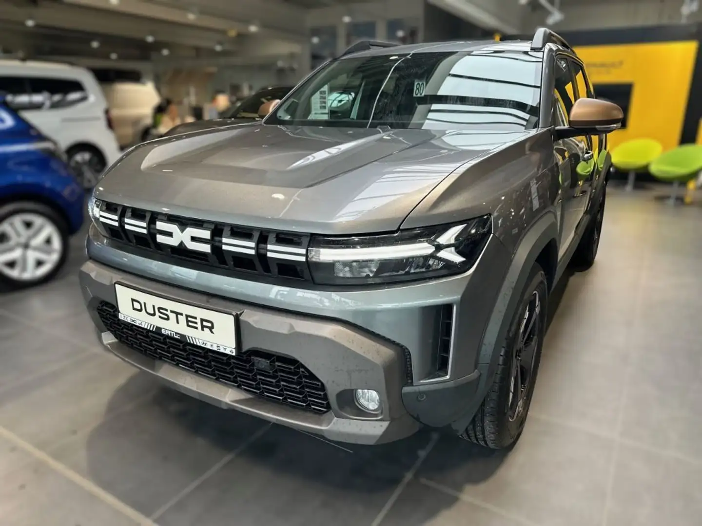 Dacia Duster Extreme HYBRID 140 Induktive Ladefläche Grau - 1