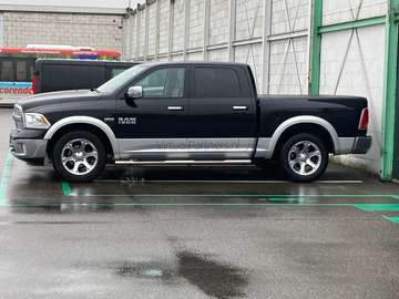 RAM 5.7 V8 4x4 Larami, Crewcab