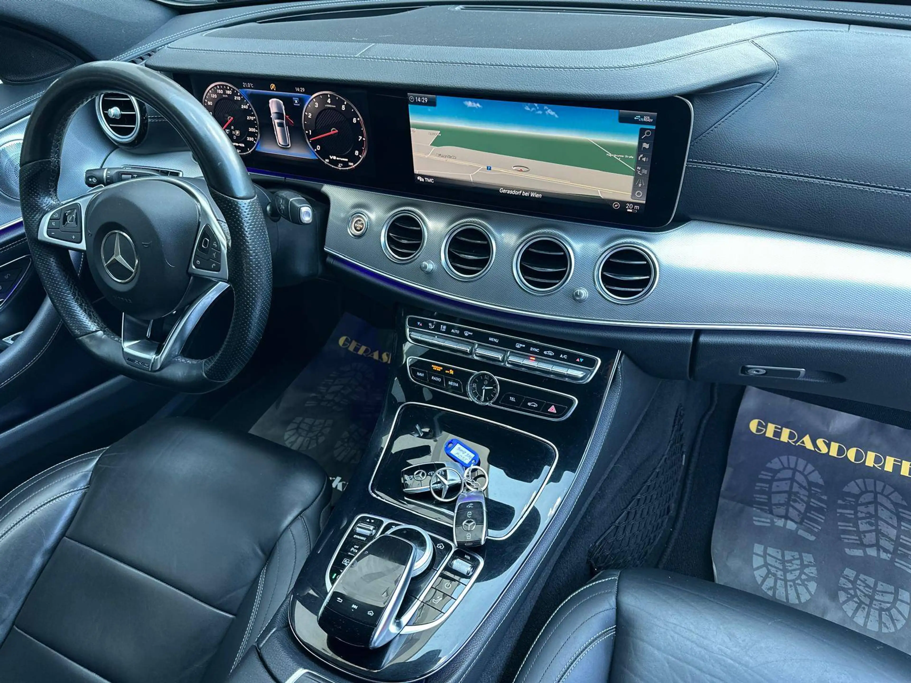 Mercedes-Benz E 350 E 350 d V6 Aut. AMG Line **Finanzierung** — photo 11