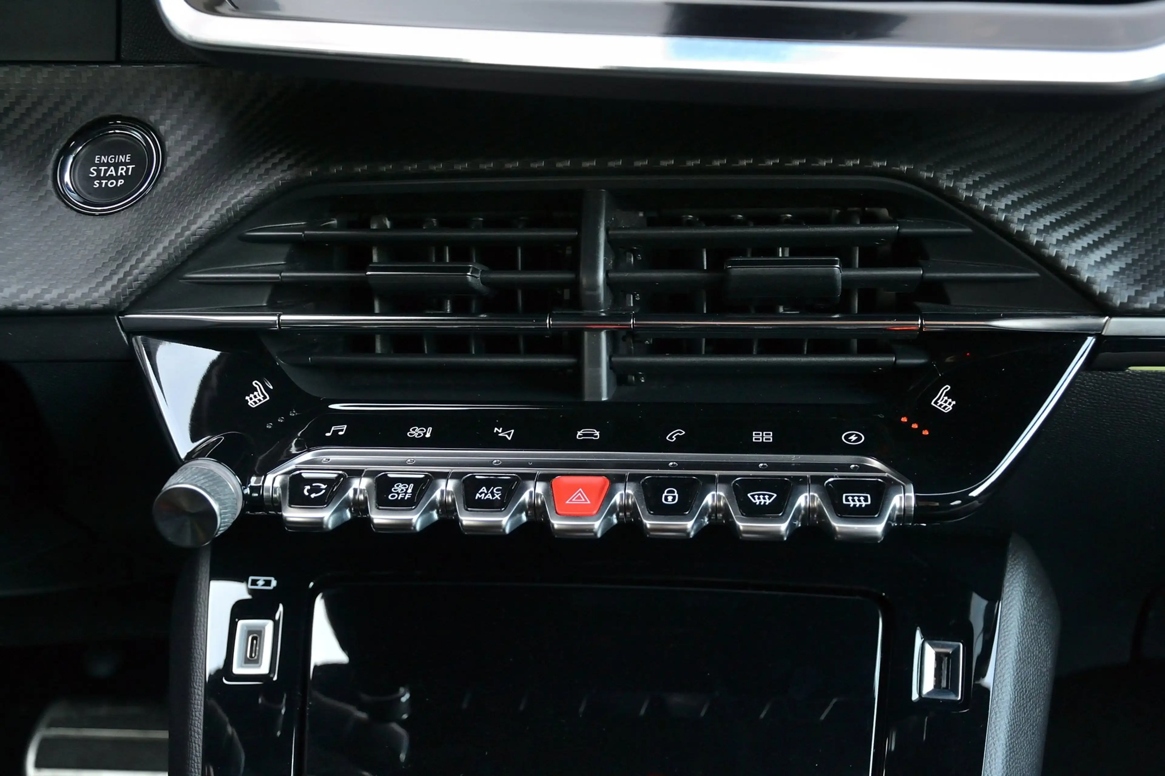 Peugeot e-208 GT 50kWh | Stoelverwarming | Achteruitrijcamera | — photo 22