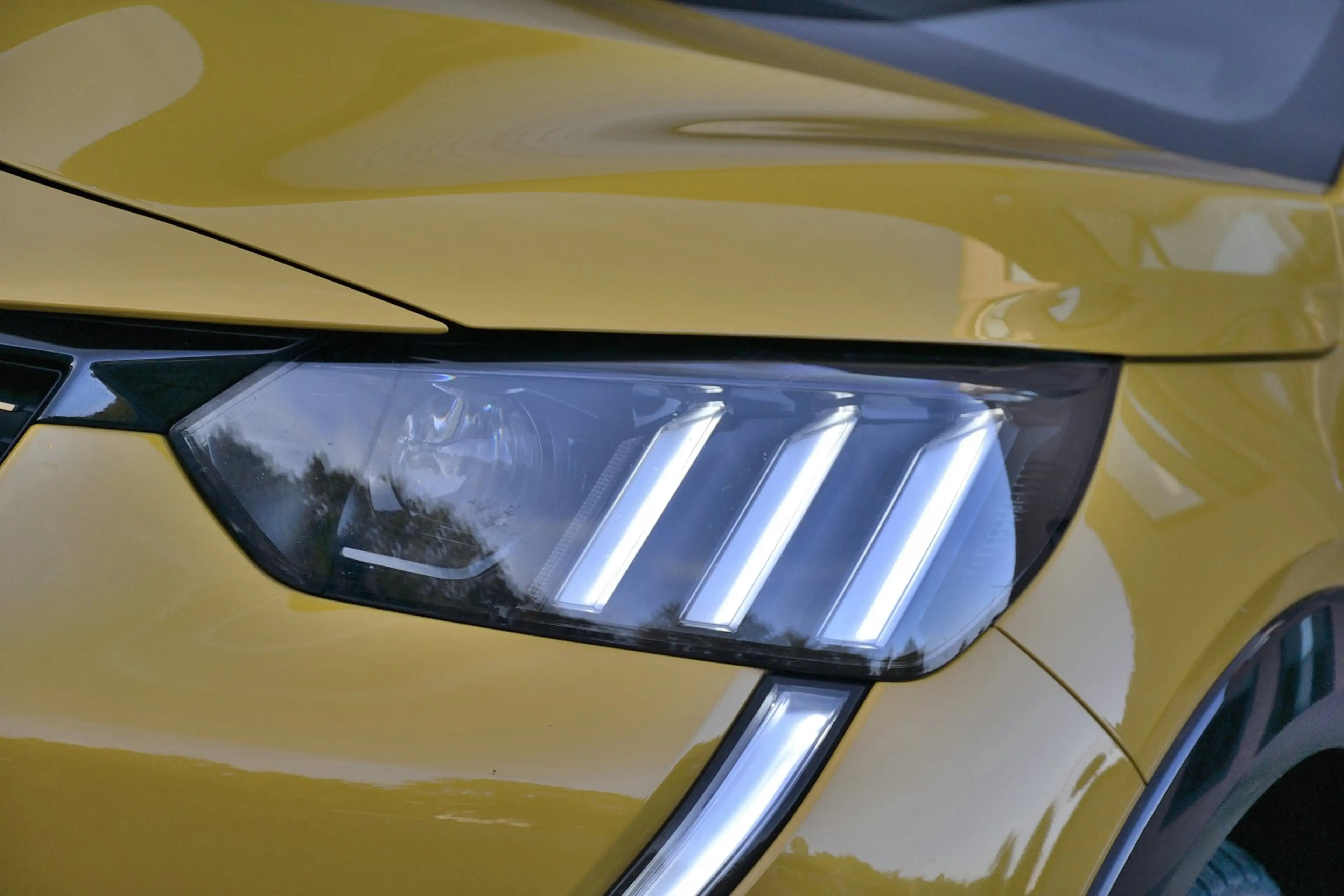 Peugeot e-208 GT 50kWh | Stoelverwarming | Achteruitrijcamera | — photo 10