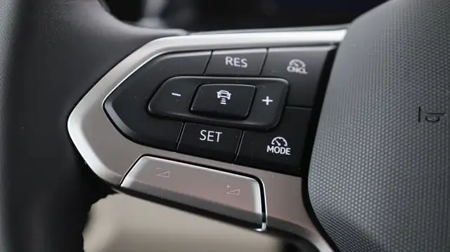 Volkswagen T7 California VW T7 California Beach eHybrid 180 kW 4M Ansicht 23