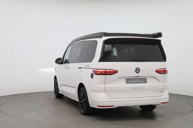 Volkswagen T7 California VW T7 California Beach eHybrid 180 kW 4M Ansicht 4