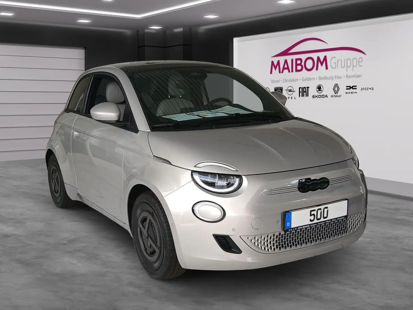 Fiat 500 e Lim. Giorgio Armani Collector´s Edition Bronze - 2