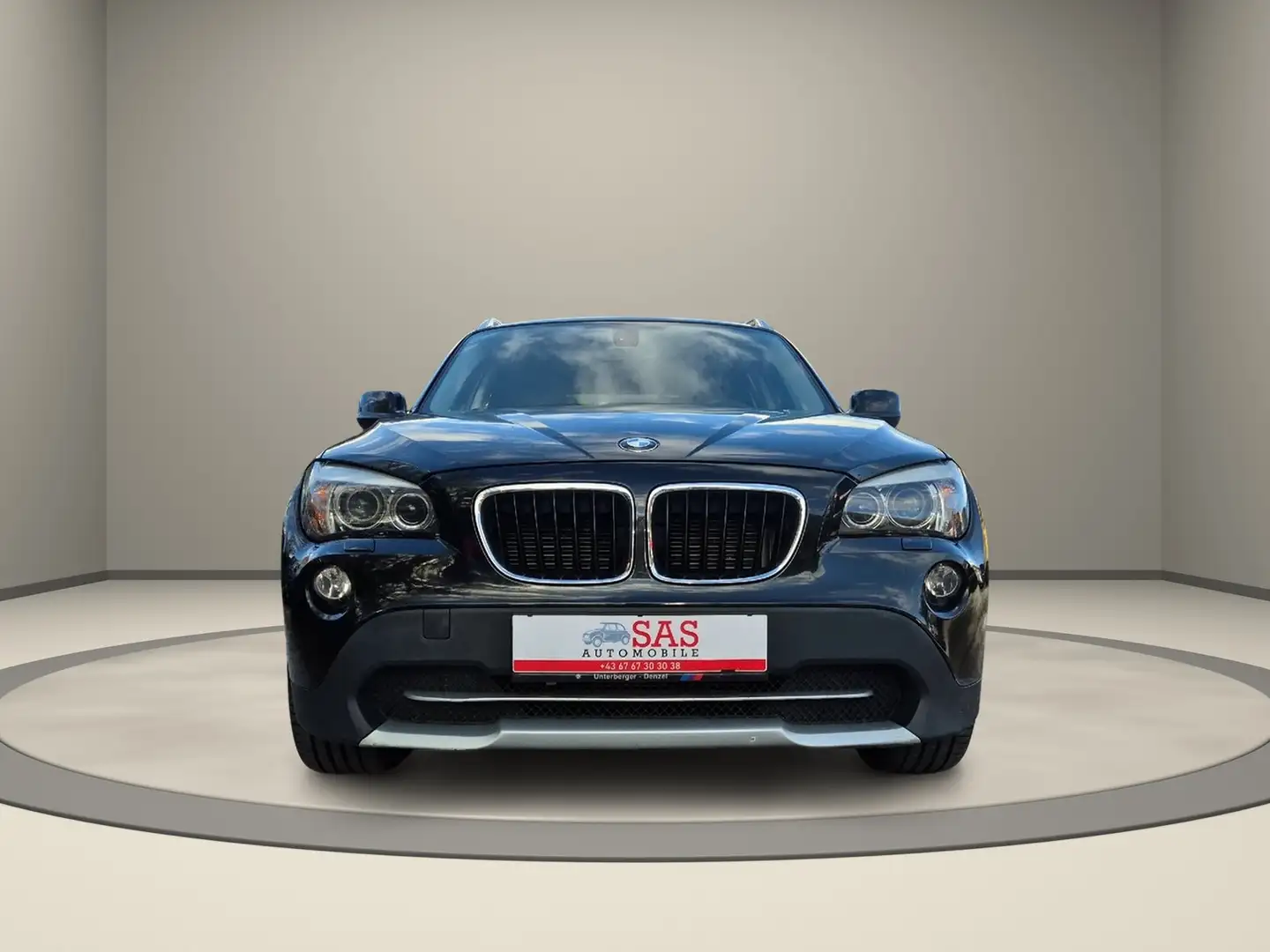 BMW X1 xDrive18d Österreich Paket Noir - 2