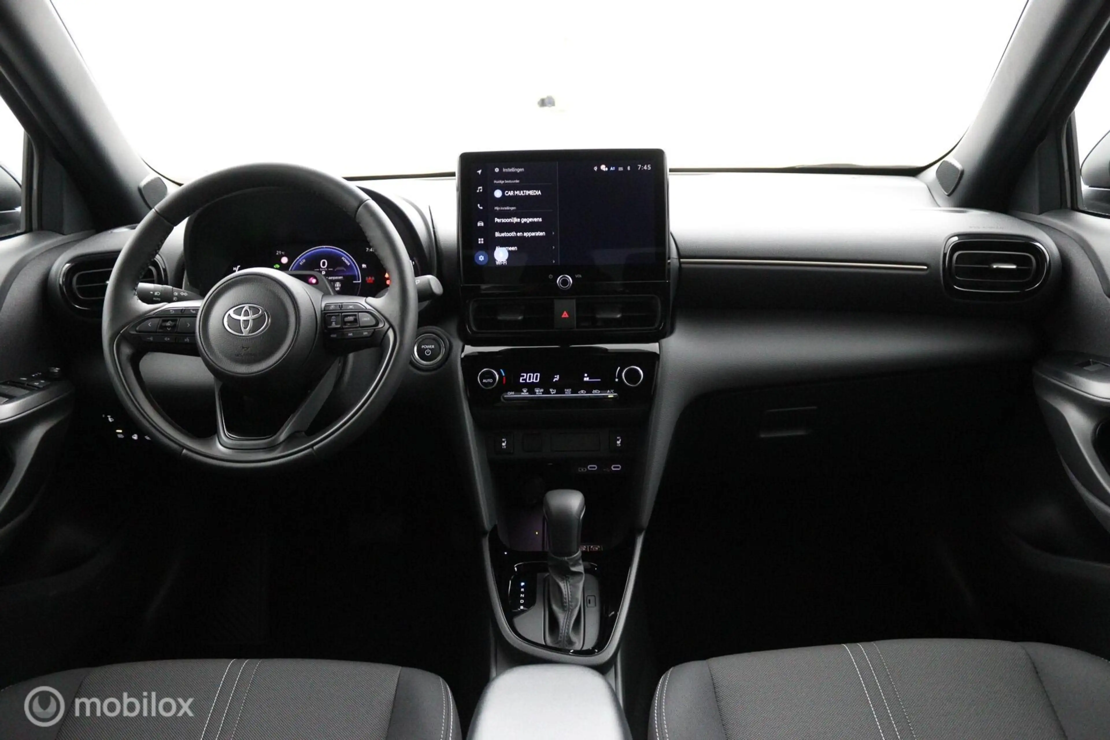 Toyota Yaris Cross 1.5 Hybrid 130 Dynamic | Adaptieve Cruise | Camera — photo 2