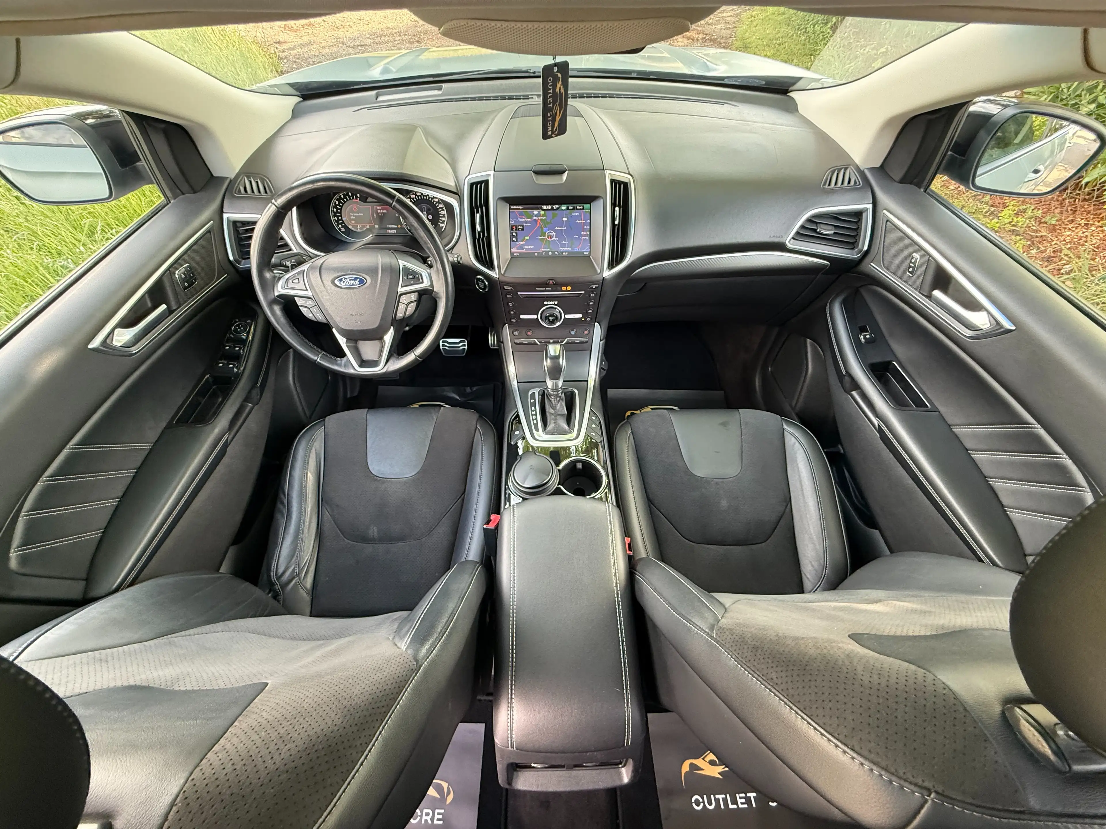 Ford Edge Sport 4x4 ST-Line*Design-Paket*R-Kamera*Navi*Pano* — photo 11