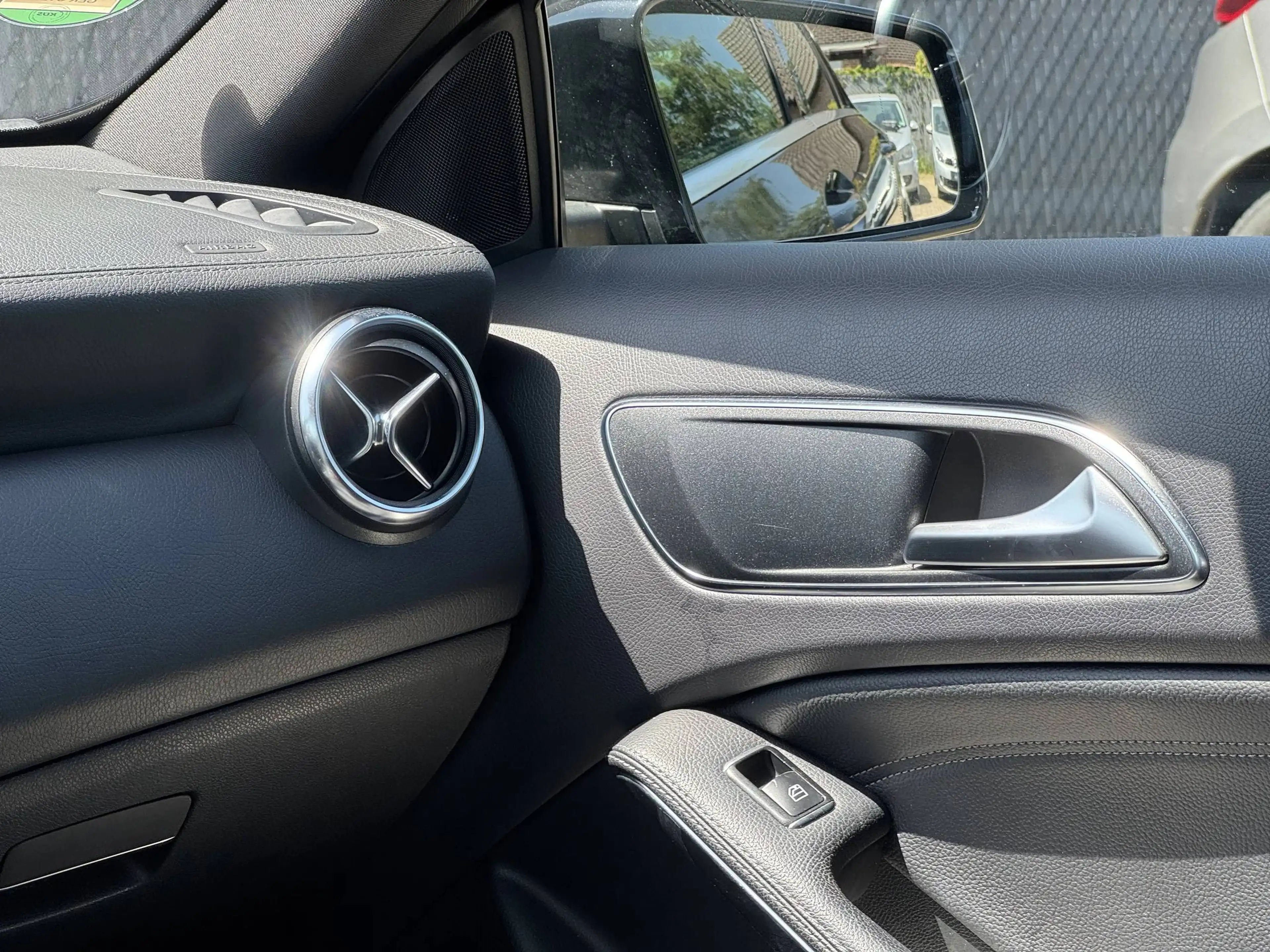 Mercedes-Benz A 220 AMG PACK — photo 13