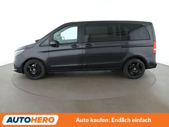 Mercedes-Benz V-Class view 3