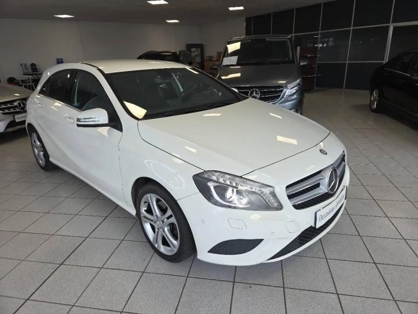 Mercedes-Benz A 200 200 Sensation 7G-DCT Blanc - 2