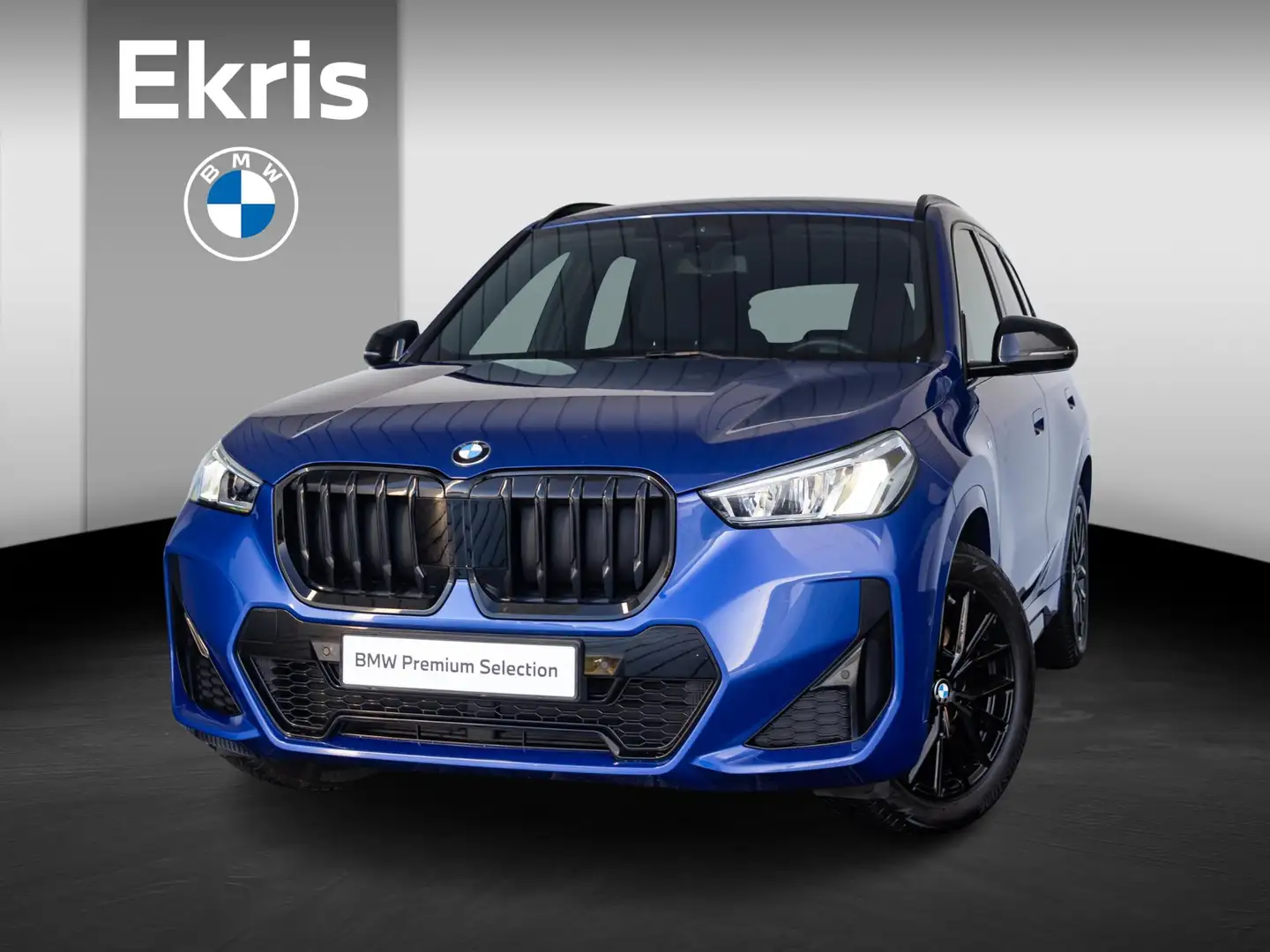 BMW X1 sDrive20i | M Sportpakket | Driving Assistant Plus Blauw - 1