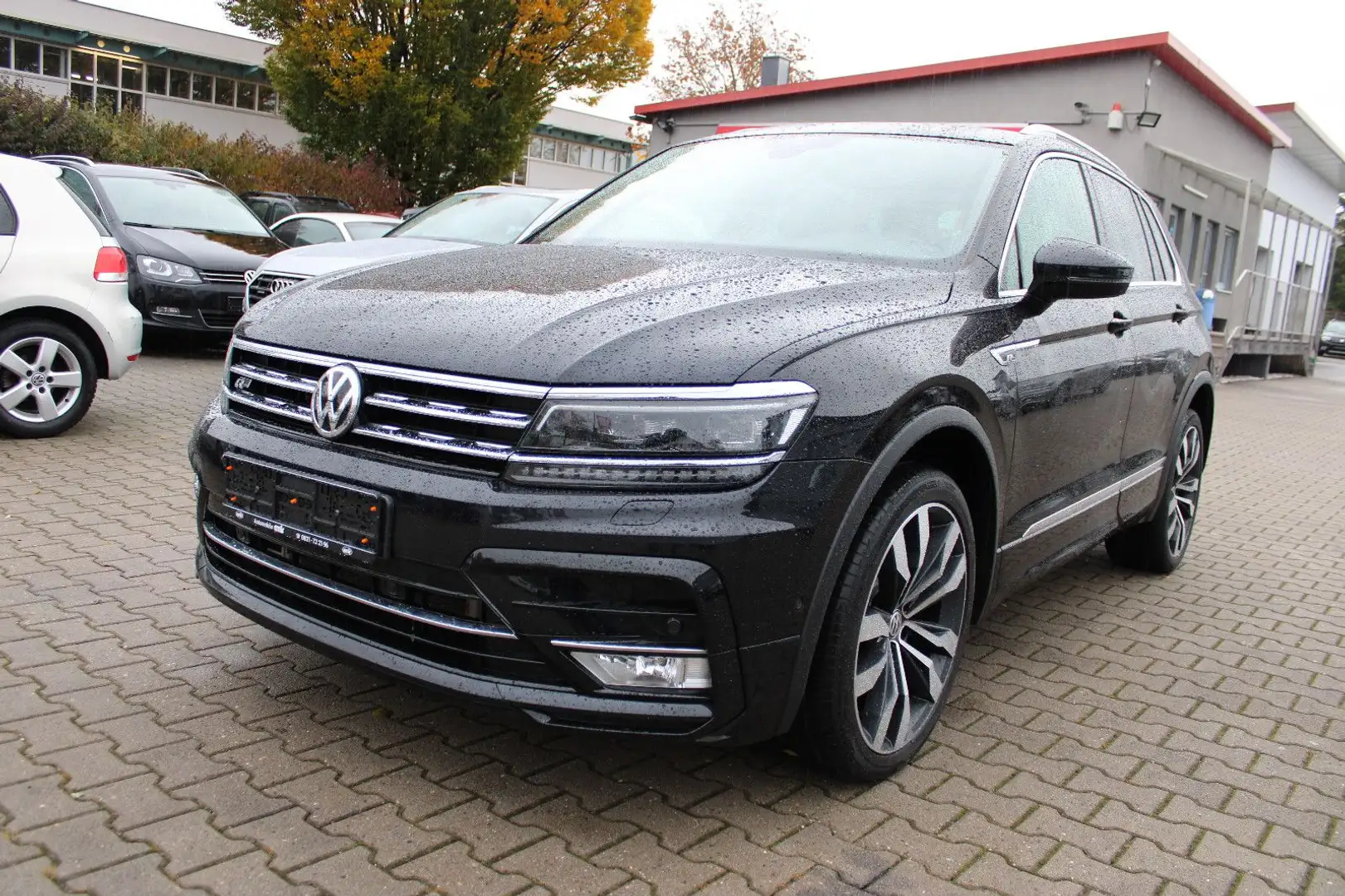 Volkswagen Tiguan 2.0 TDI DSG 4MOTION R-Line Kamera,Navi,He Schwarz - 1
