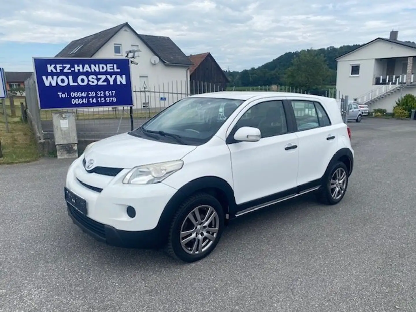 Toyota Urban Cruiser 1,4 D-4D DPF Mid AWD++++EXPORT*** Beyaz - 1