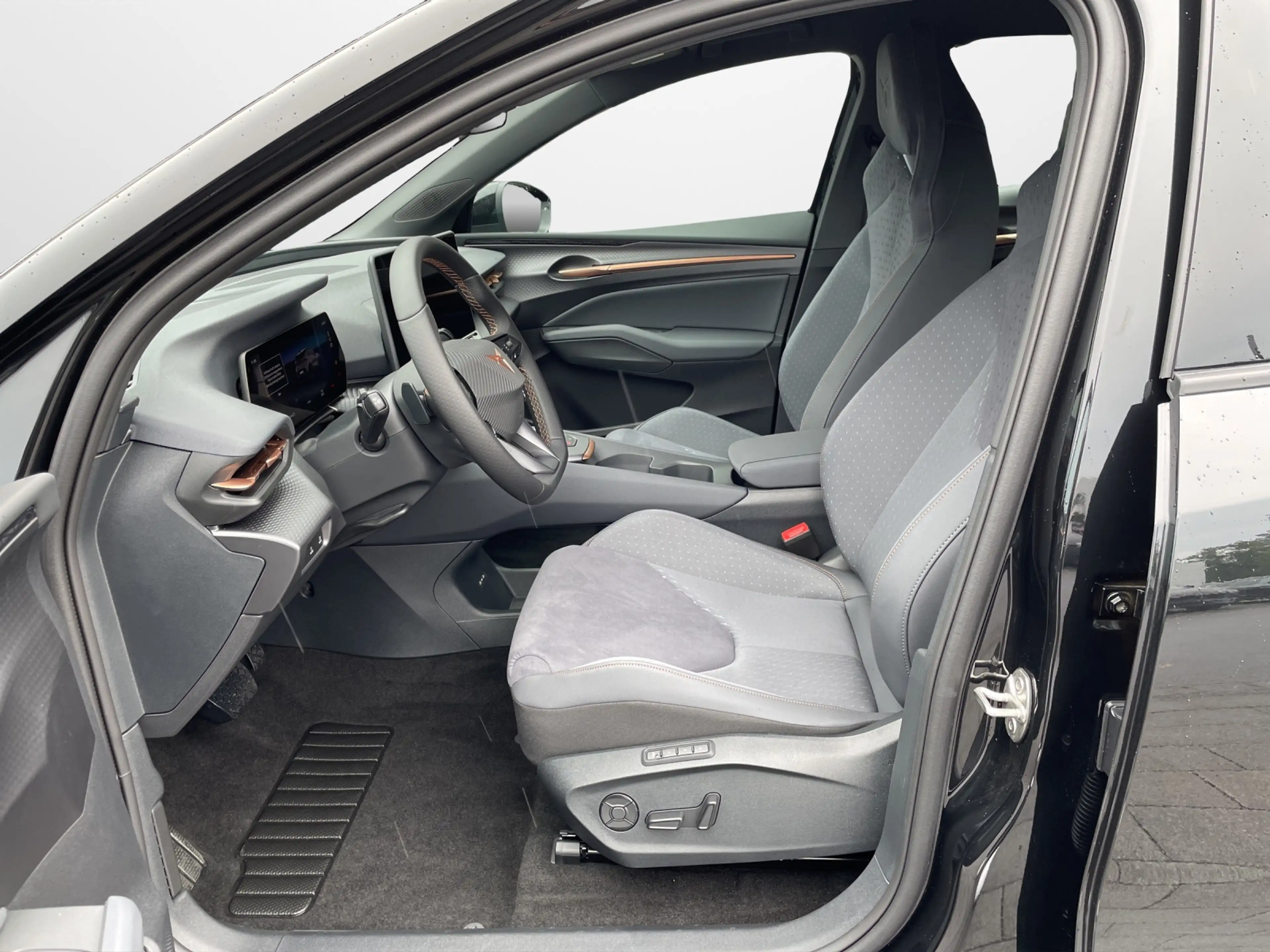 CUPRA Raval Endurance — photo 7