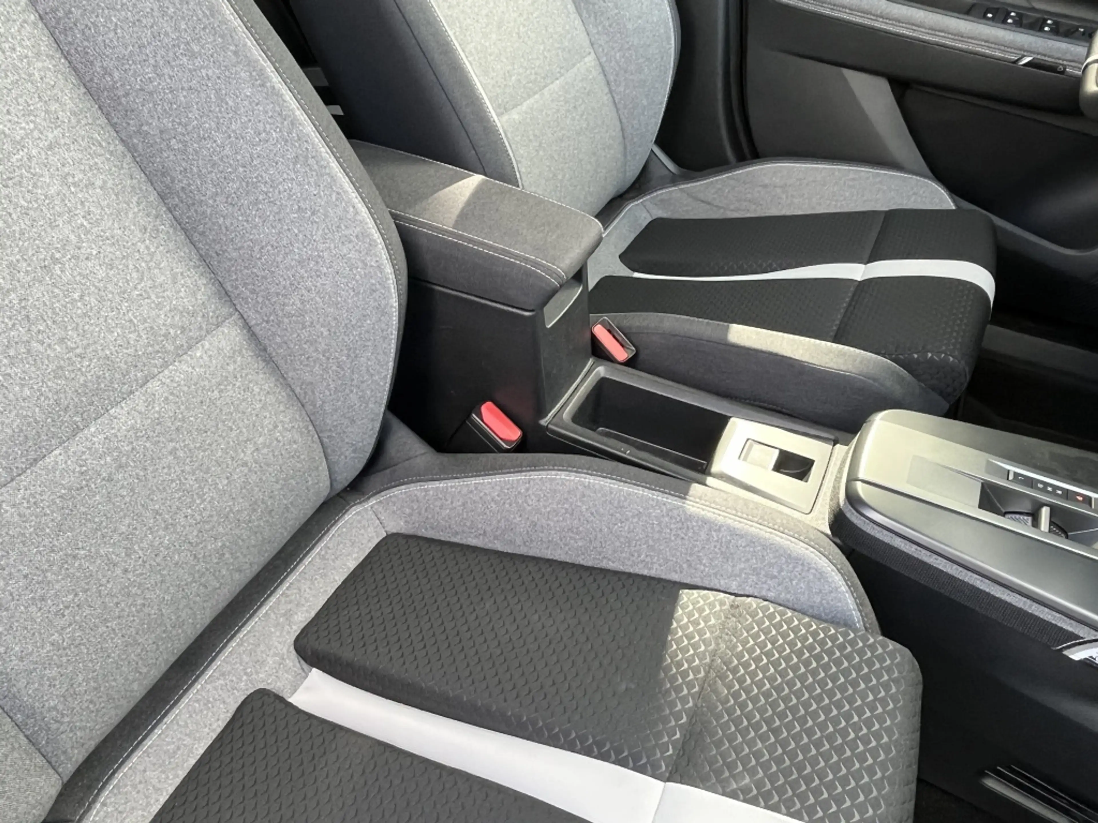 Opel Frontera 1.2 T. Hybrid GS # Rijklaar # 2+6 jaar garantie | — photo 17