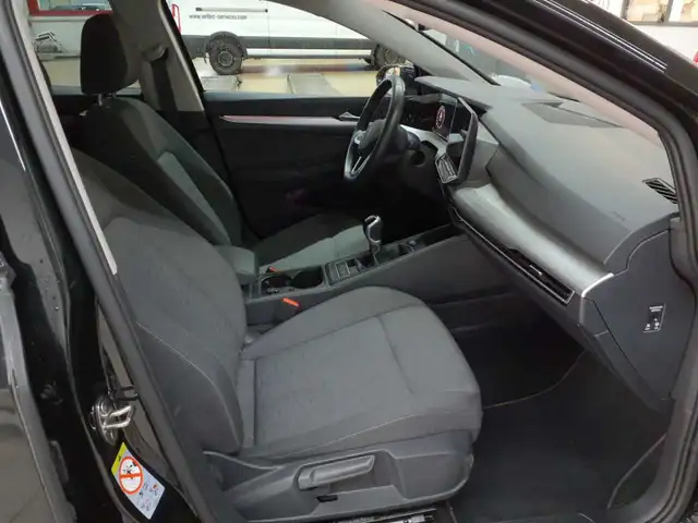 Volkswagen Golf view 8