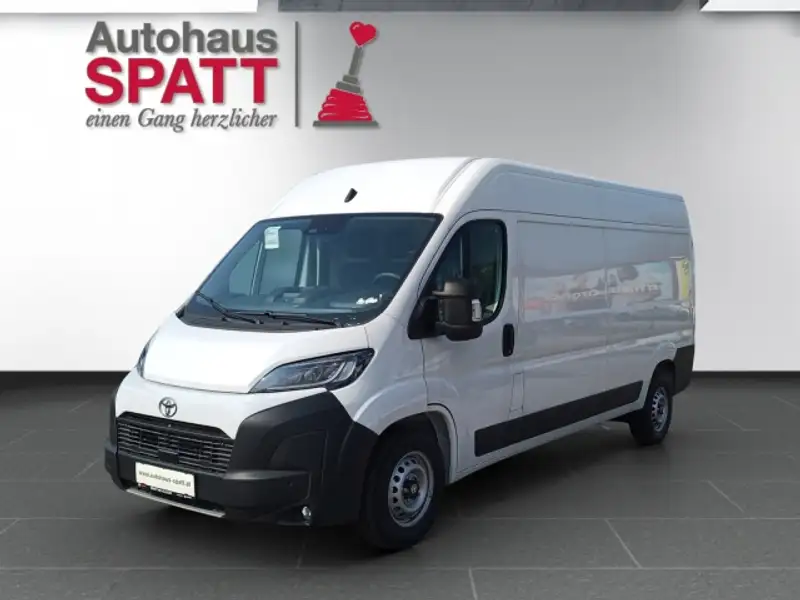 TOYOTA Proace