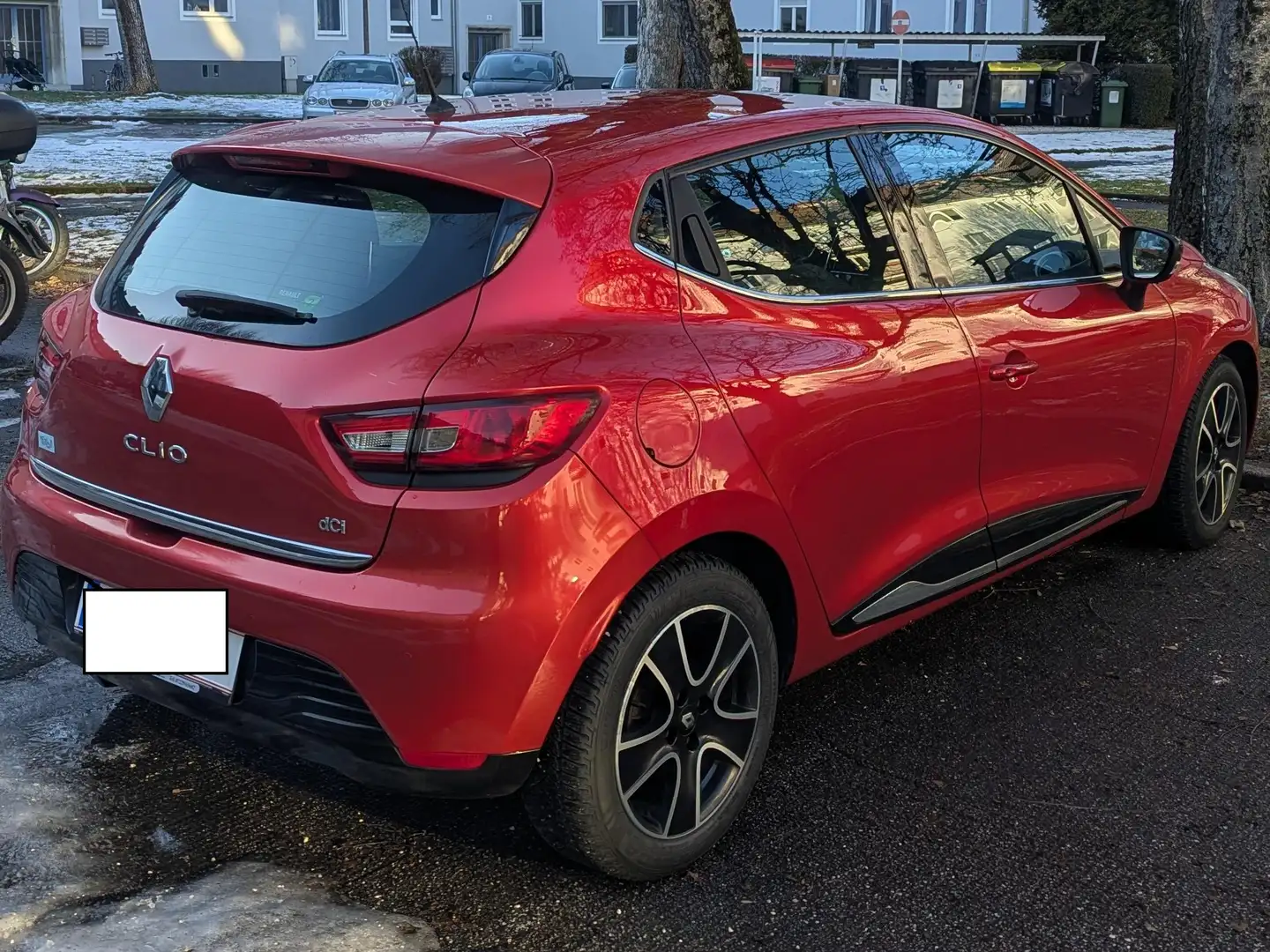 Renault Clio Clio Dynamique dCi 90 EDCDynamique Rot - 2