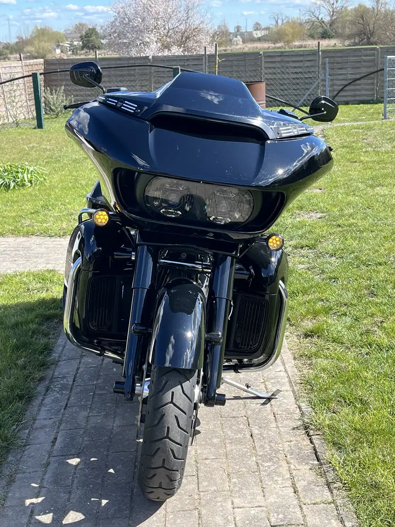 Harley-Davidson Road Glide - 1