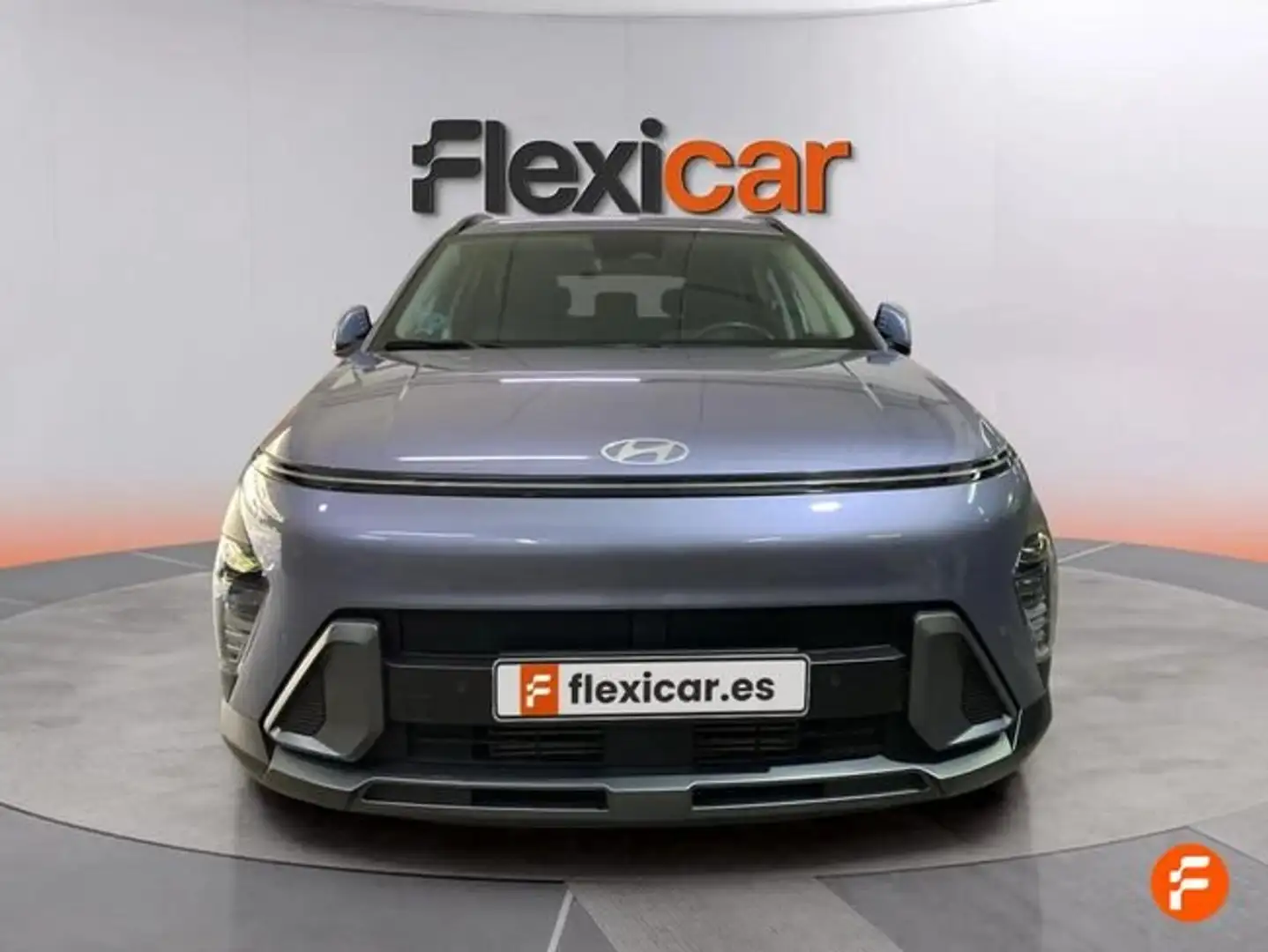 Hyundai KONA 1.0 TGDI Tecno 4x2 Gris - 2